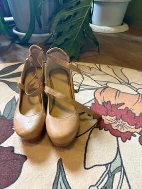 Brand New tan wedges